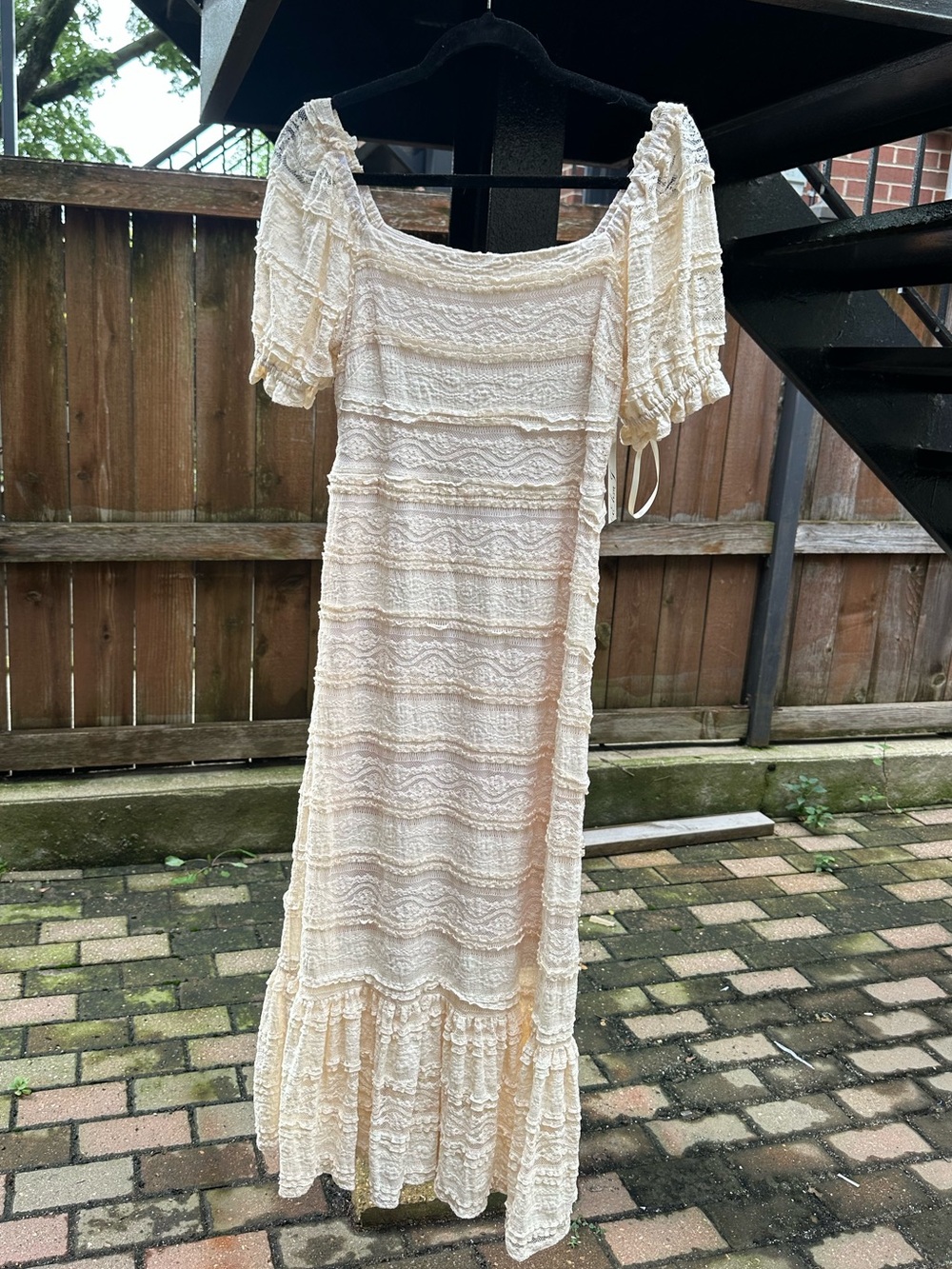 Eliza J Cream Lace Tiered Maxi Dress
